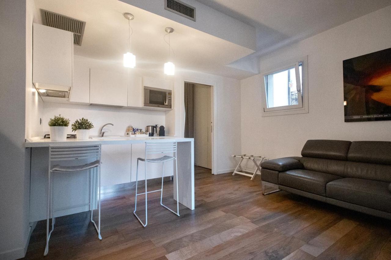 Santo Stefano Raro Rooms Collection Brindisi Exterior foto