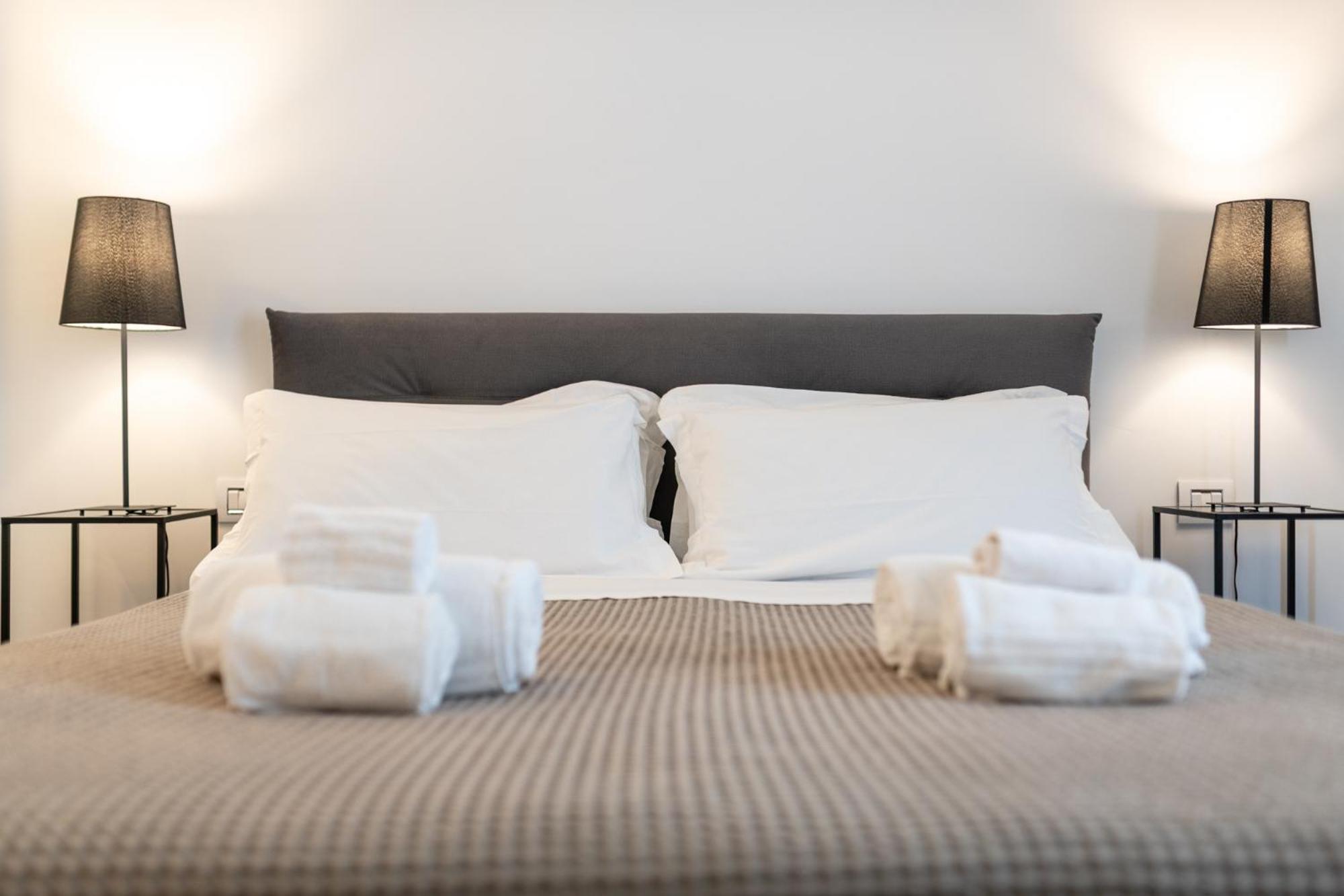 Santo Stefano Raro Rooms Collection Brindisi Exterior foto